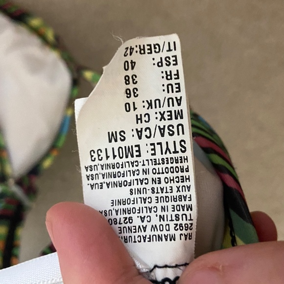 Bikinis Galore Bundle! - Picture 4 of 16